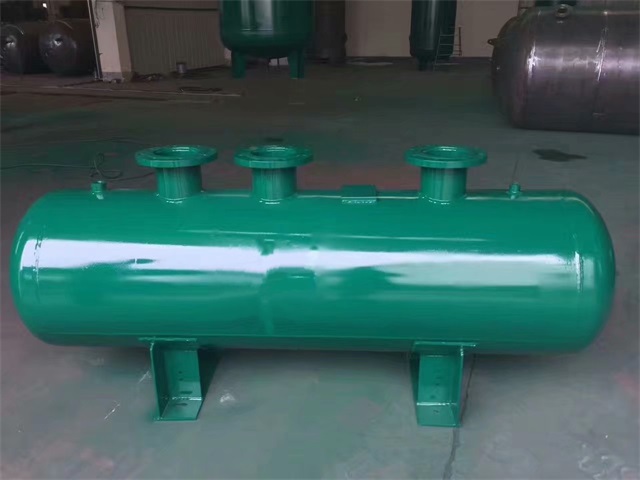 武宣武宣武宣蒸汽分气缸